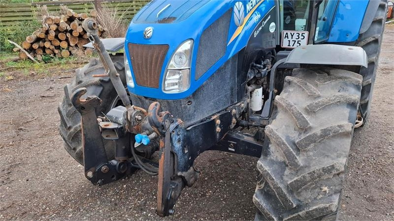 New Holland T5.115 EC - Tractor: foto 5 New Holland T5.115 EC - Tractor: foto 5