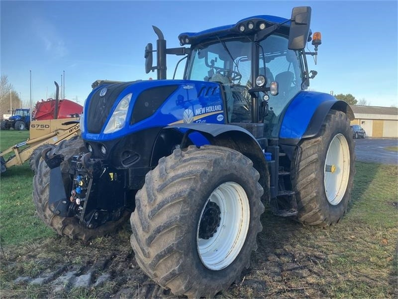 New Holland T7.270 AUTO COMMAND - Tractor: foto 1 New Holland T7.270 AUTO COMMAND - Tractor: foto 1