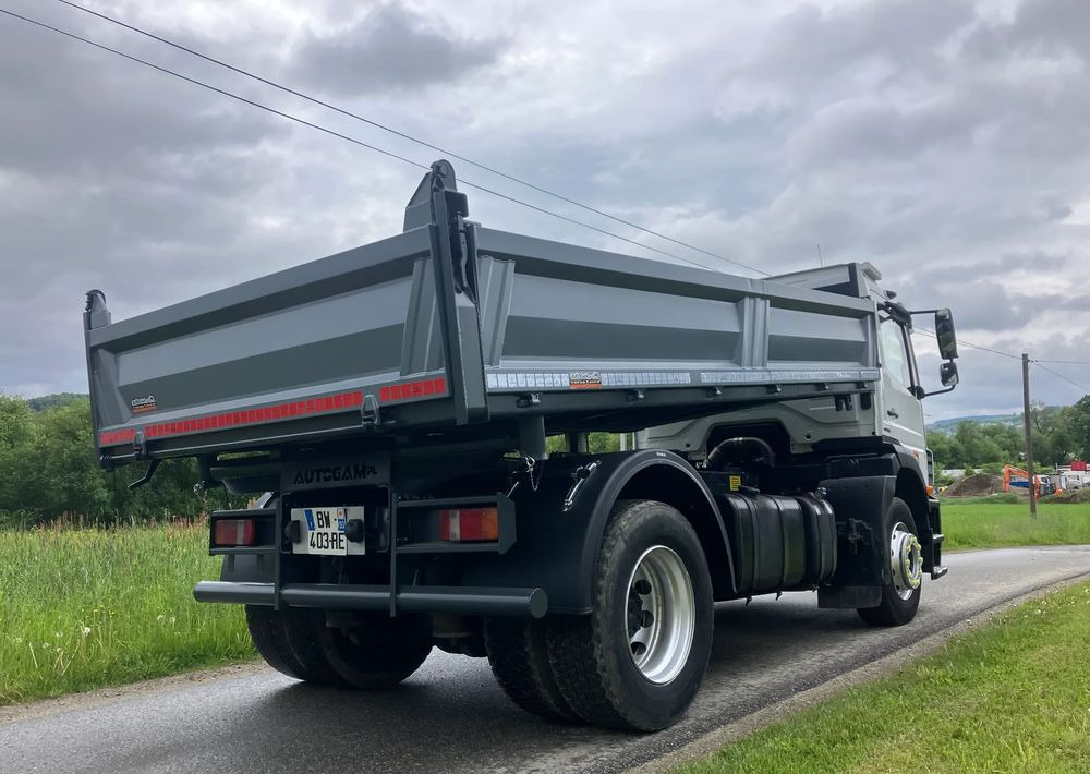 Mercedes-Benz Axor 1829 solidny kiper wywrotka blokada mostu - Camión volquete: foto 3 Mercedes-Benz Axor 1829 solidny kiper wywrotka blokada mostu - Camión volquete: foto 3