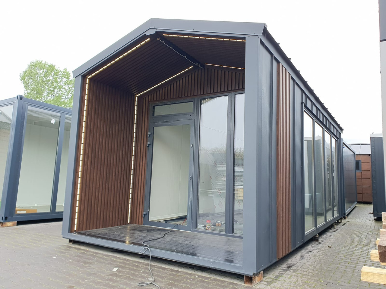 IDEX Premium Commercial Container Unit – Modern, Durable & Ready to Customize! Container with Terrace - Casa contenedor: foto 1 IDEX Premium Commercial Container Unit – Modern, Durable & Ready to Customize! Container with Terrace - Casa contenedor: foto 1