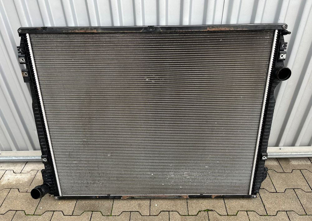 Chłodnica wody Scania R NGR 2439772 next generation 2024 - Sistema de refrigeración para Camión: foto 2 Chłodnica wody Scania R NGR 2439772 next generation 2024 - Sistema de refrigeración para Camión: foto 2