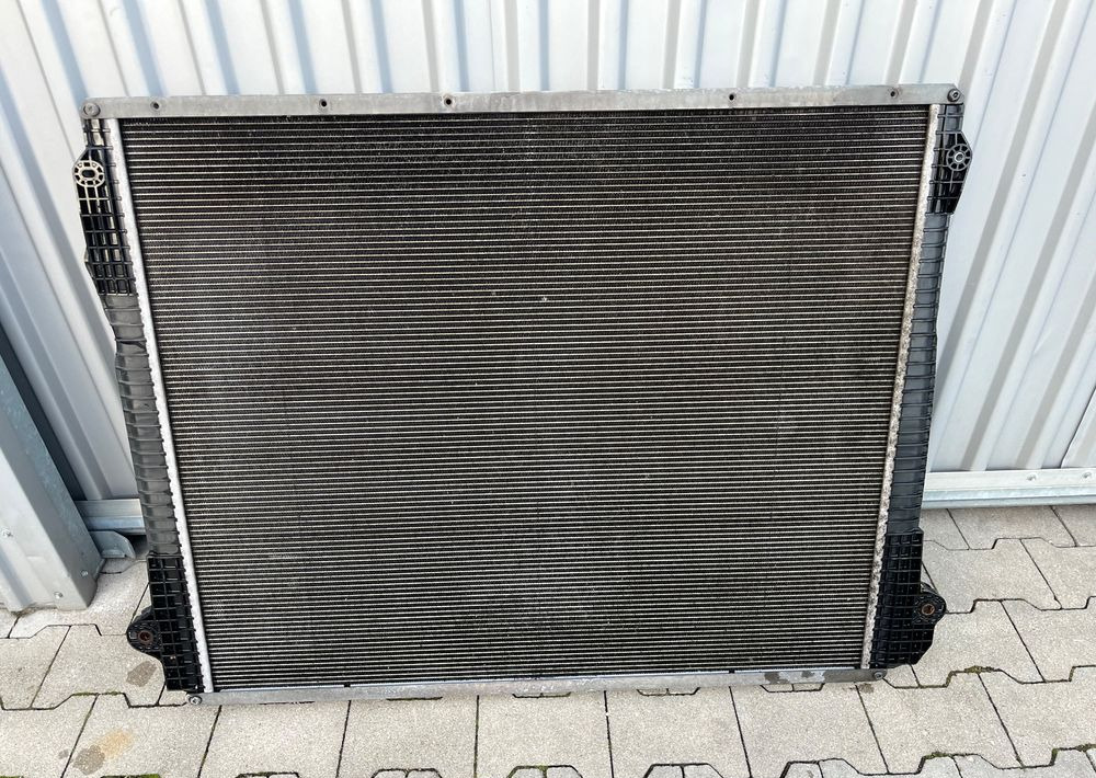 Chłodnica wody Scania R NGR 2473321 next generation 2024 - Sistema de refrigeración para Camión: foto 2 Chłodnica wody Scania R NGR 2473321 next generation 2024 - Sistema de refrigeración para Camión: foto 2