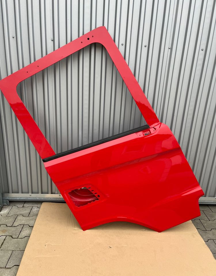 Drzwi Scania G next generation prawe pasażera - Puerta y piezas para Camión: foto 1 Drzwi Scania G next generation prawe pasażera - Puerta y piezas para Camión: foto 1