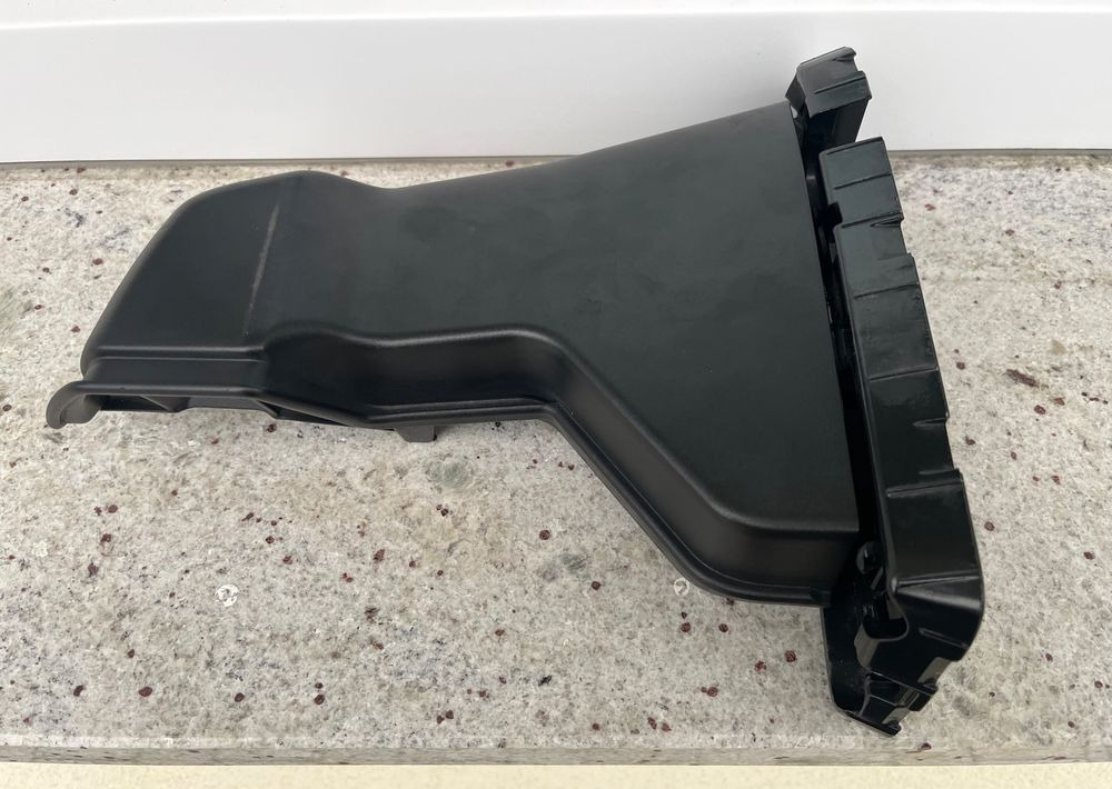 Kamera wsteczna MAN TG3 TGS nowy model kamera boczna lusterko - Carrocería y exterior para Camión: foto 3 Kamera wsteczna MAN TG3 TGS nowy model kamera boczna lusterko - Carrocería y exterior para Camión: foto 3