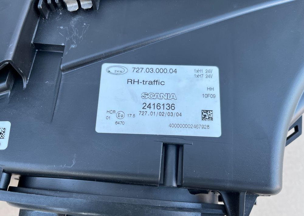Lampa Scania R Streamline lewa reflektor 2416136 - Luz/ Iluminación para Camión: foto 3 Lampa Scania R Streamline lewa reflektor 2416136 - Luz/ Iluminación para Camión: foto 3