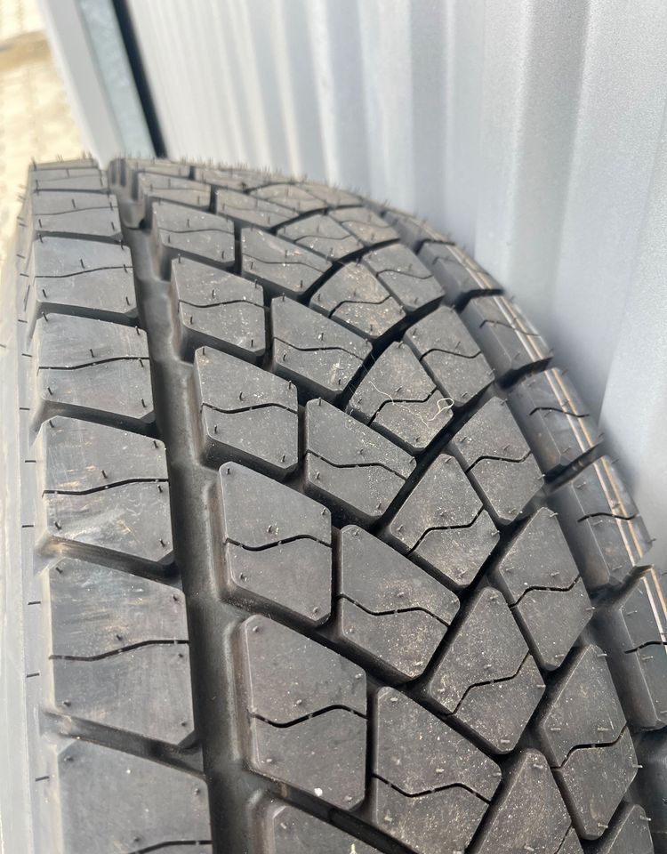 NOWE koło opona Goodyear KMAX D 215/75R 17.5 - Neumáticos y llantas para Camión: foto 4 NOWE koło opona Goodyear KMAX D 215/75R 17.5 - Neumáticos y llantas para Camión: foto 4