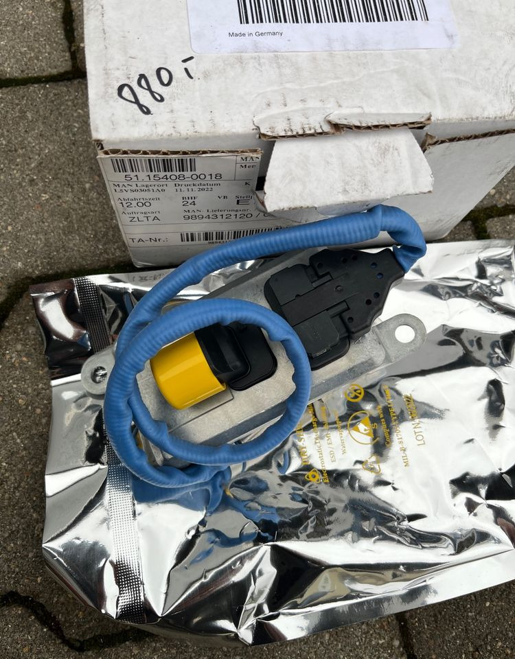 NOWY czujnik NOX MAN TGX TGS euro 6 sensor - Silenciador/ Sistema de escape para Camión: foto 3 NOWY czujnik NOX MAN TGX TGS euro 6 sensor - Silenciador/ Sistema de escape para Camión: foto 3