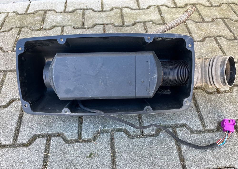 Ogrzewanie postojowe Eberspacher D4S MAN TGX TGS Webasto - Calefacción/ Ventilación para Camión: foto 1 Ogrzewanie postojowe Eberspacher D4S MAN TGX TGS Webasto - Calefacción/ Ventilación para Camión: foto 1
