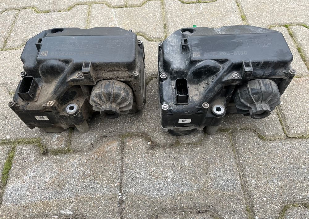 Pompa Adblue MAN TGX TGS euro 6 moduł ad blue - Procesamiento de combustible para Camión: foto 2 Pompa Adblue MAN TGX TGS euro 6 moduł ad blue - Procesamiento de combustible para Camión: foto 2