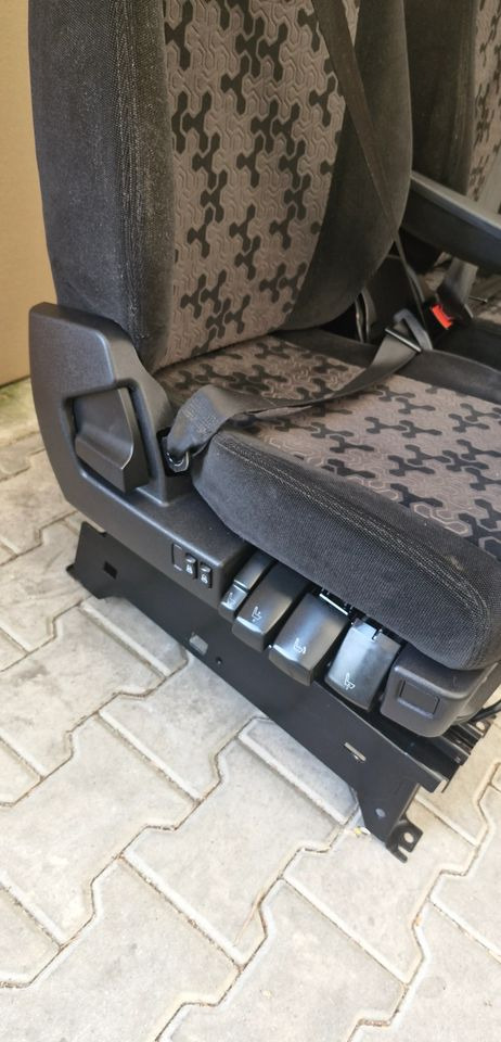 SCANIA R S FOTEL FOTELE KOMPLET - Asiento para Camión: foto 3 SCANIA R S FOTEL FOTELE KOMPLET - Asiento para Camión: foto 3