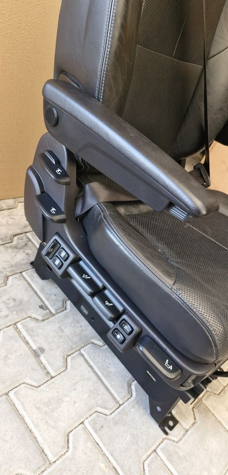 SCANIA R S FOTEL PASAŻERA FULL OPCJA SKÓRA - Asiento para Camión: foto 4 SCANIA R S FOTEL PASAŻERA FULL OPCJA SKÓRA - Asiento para Camión: foto 4