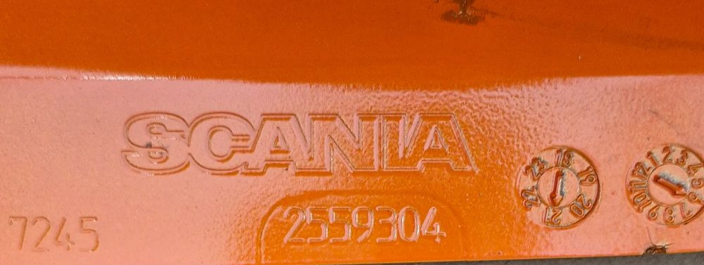 SCANIA R S STOPNICA OBUDOWA NAKŁADKA PRAWA 2559304WA - Carrocería y exterior para Camión: foto 2 SCANIA R S STOPNICA OBUDOWA NAKŁADKA PRAWA 2559304WA - Carrocería y exterior para Camión: foto 2