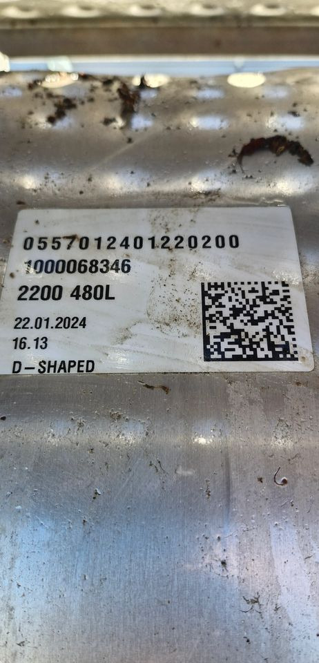 VOLVO FH4 FH5 RENAULT GAMA T ZBIORNIK PALIWA 480L - Depósito de combustible para Camión: foto 5 VOLVO FH4 FH5 RENAULT GAMA T ZBIORNIK PALIWA 480L - Depósito de combustible para Camión: foto 5