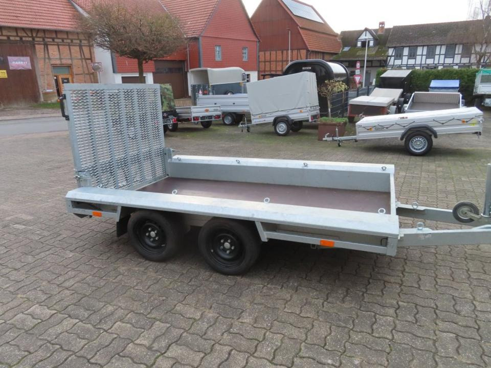 Bau- Maschinentransporte 2,7t Minibagger PKW-Anhänger - Remolque porta maquinaria: foto 2 Bau- Maschinentransporte 2,7t Minibagger PKW-Anhänger - Remolque porta maquinaria: foto 2