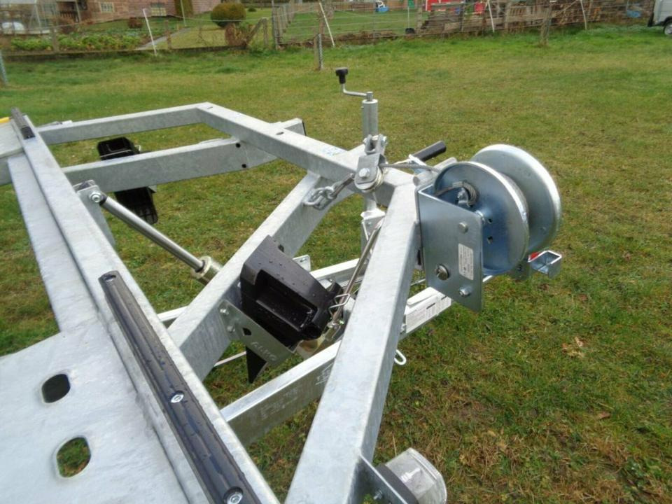 Remolque portavehículos Böckmann PKW-Anhänger, Autotransporter, 3,5to. kippbar, 100 km/h: foto 10