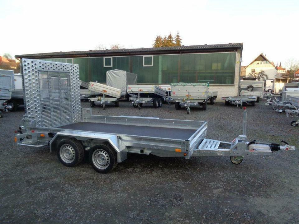 Remolque porta maquinaria Böckmann, PKW-Anhänger, Baumaschinentransporter, 3,5 to. 100 km/h: foto 13