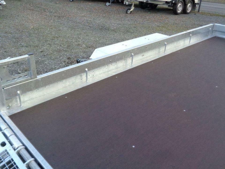 Remolque porta maquinaria Böckmann, PKW-Anhänger, Baumaschinentransporter, 3,5 to. 100 km/h: foto 6