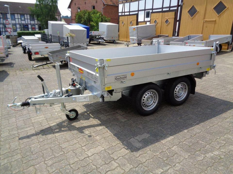 Böckmann PKW-Anhänger, Dreiseitenkipper, 2,7 to - Remolque volquete: foto 3 Böckmann PKW-Anhänger, Dreiseitenkipper, 2,7 to - Remolque volquete: foto 3