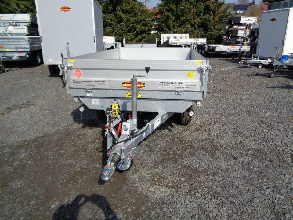 Böckmann PKW-Anhänger Elektro-Dreiseitenkipper DK-AL 2516/27P - Remolque volquete: foto 5 Böckmann PKW-Anhänger Elektro-Dreiseitenkipper DK-AL 2516/27P - Remolque volquete: foto 5