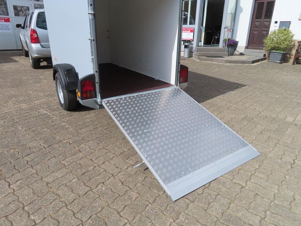 Leasing de Böckmann PKW-Anhänger Koffer KT2513/135 F Tür-Rampekombination Böckmann PKW-Anhänger Koffer KT2513/135 F Tür-Rampekombination: foto 7 Leasing de Böckmann PKW-Anhänger Koffer KT2513/135 F Tür-Rampekombination Böckmann PKW-Anhänger Koffer KT2513/135 F Tür-Rampekombination: foto 7
