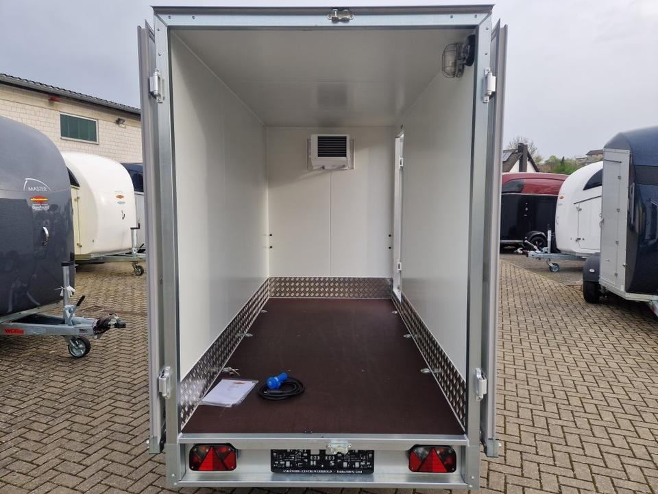 PKW Anhänger Böckmann Kühlkoffer Kühlanhänger Kühler 2,7 to Tür - Remolque frigorífico: foto 4 PKW Anhänger Böckmann Kühlkoffer Kühlanhänger Kühler 2,7 to Tür - Remolque frigorífico: foto 4