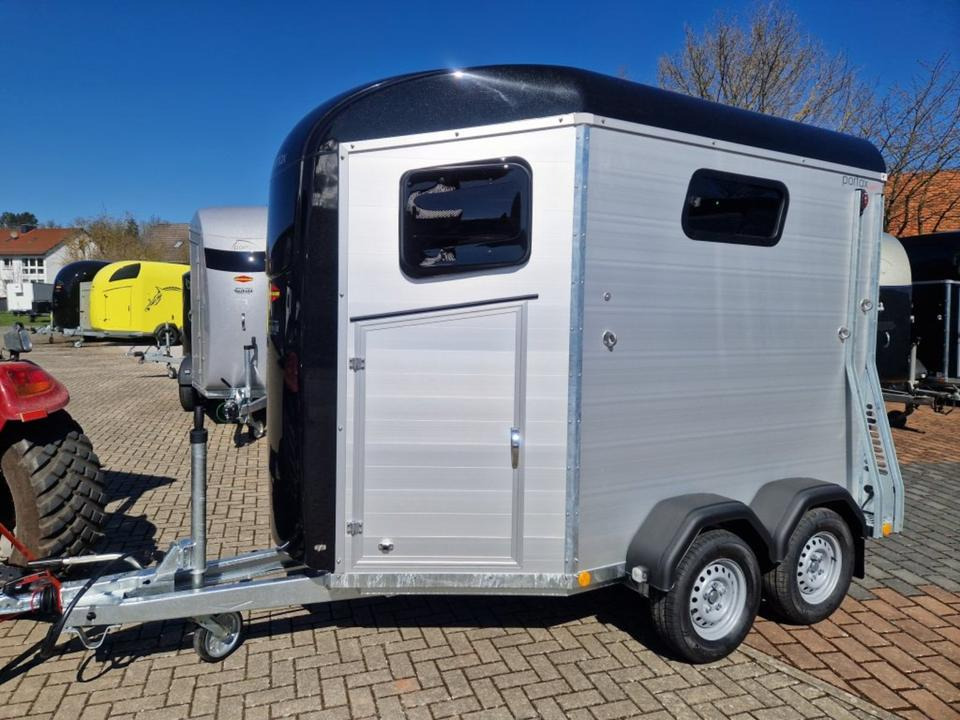 Pferdeanhänger Böckmann Portax Esprit Next Gen. Saka 100km/h 2,4t - Remolque para caballos: foto 2 Pferdeanhänger Böckmann Portax Esprit Next Gen. Saka 100km/h 2,4t - Remolque para caballos: foto 2
