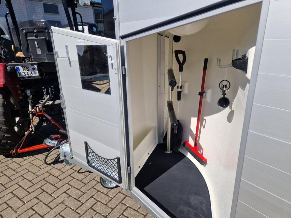 Pferdeanhänger Böckmann Portax Esprit Next Gen. Saka 100km/h 2,4t - Remolque para caballos: foto 3 Pferdeanhänger Böckmann Portax Esprit Next Gen. Saka 100km/h 2,4t - Remolque para caballos: foto 3