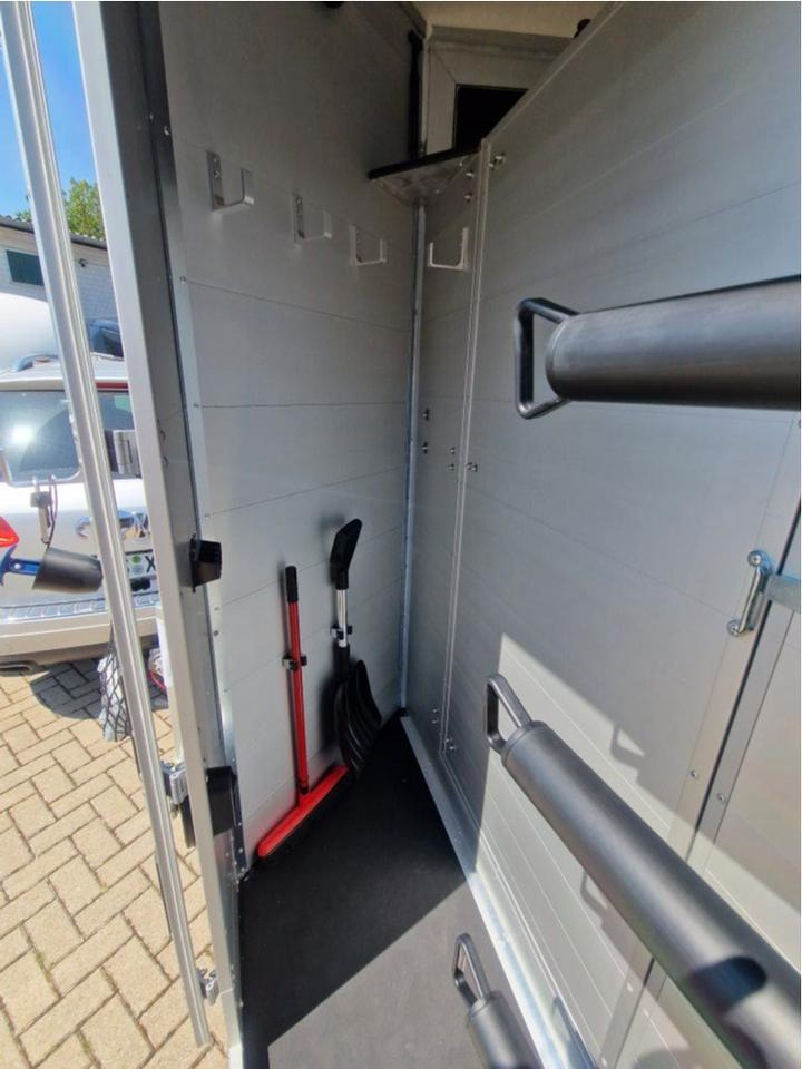 Pferdeanhänger Böckmann Traveller G3 - Remolque para caballos: foto 4 Pferdeanhänger Böckmann Traveller G3 - Remolque para caballos: foto 4