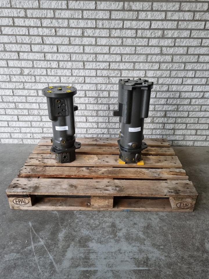 SENNEBOGEN Rotary union / Centrale doorvoer 113604 / 034570 - Hidráulica para Manipulador de materiales: foto 1 SENNEBOGEN Rotary union / Centrale doorvoer 113604 / 034570 - Hidráulica para Manipulador de materiales: foto 1