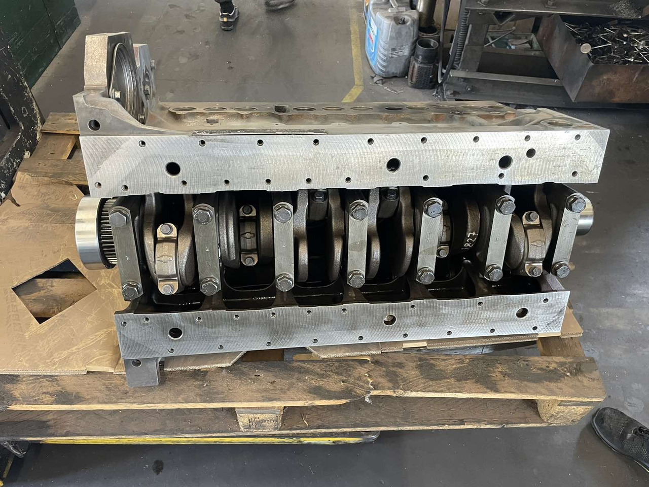 Deutz TCD 2012 L06 2V remanufactured short engine - Motor para Maquinaria industrial: foto 5 Deutz TCD 2012 L06 2V remanufactured short engine - Motor para Maquinaria industrial: foto 5