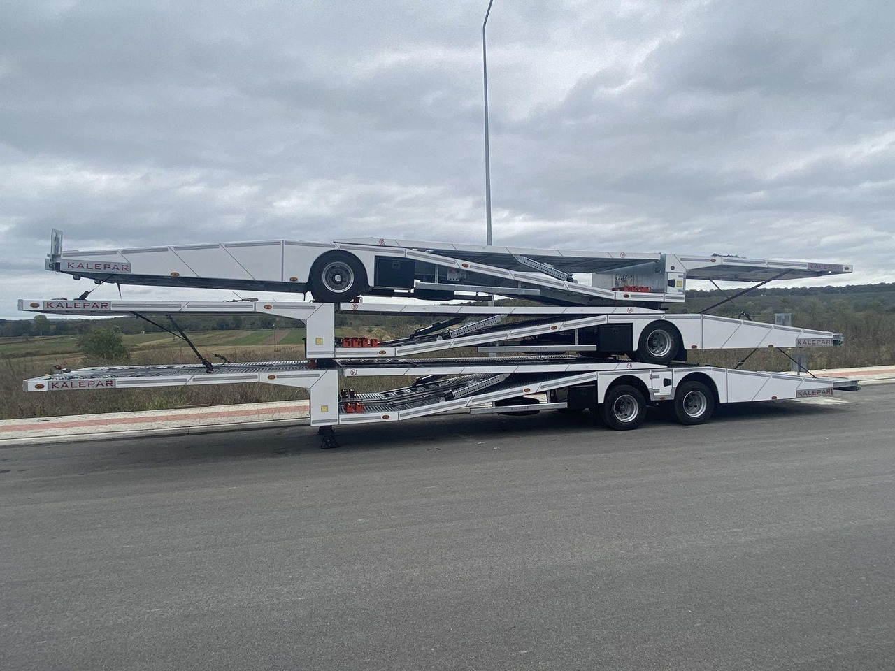 KALEPAR KLP228V4 4er-Autotransporter 2xAchse VDI - Semirremolque portavehículos: foto 5 KALEPAR KLP228V4 4er-Autotransporter 2xAchse VDI - Semirremolque portavehículos: foto 5