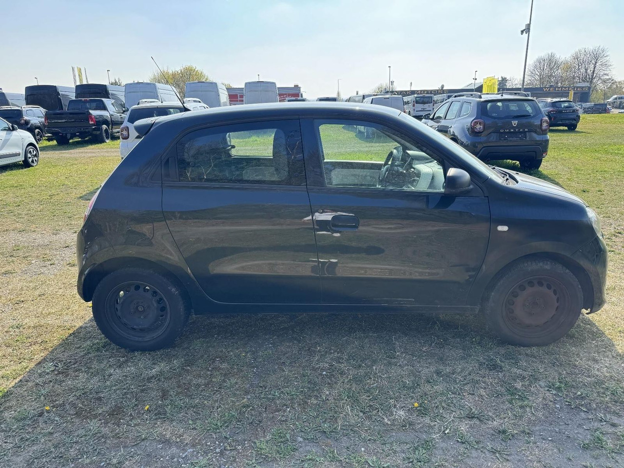 Renault Twingo Life SCe70 KLIMA - Coche: foto 4 Renault Twingo Life SCe70 KLIMA - Coche: foto 4