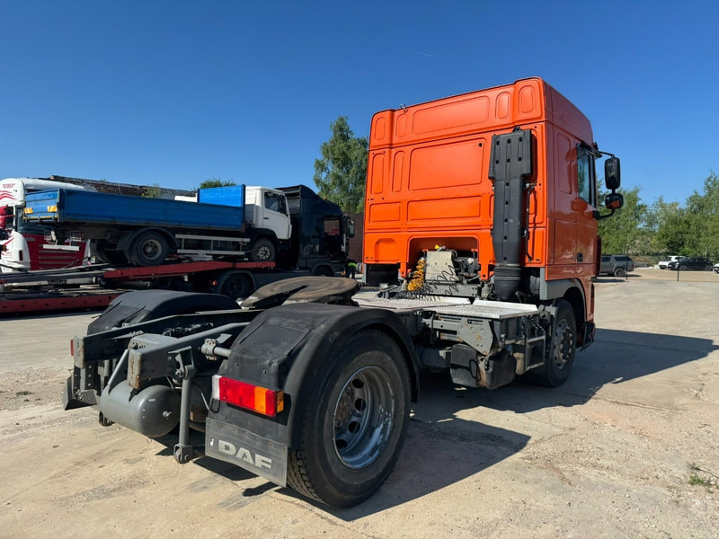 DAF 105 XF 460 Space Cab (GOOD CONDITION / BON ETAT) - Cabeza tractora: foto 5 DAF 105 XF 460 Space Cab (GOOD CONDITION / BON ETAT) - Cabeza tractora: foto 5