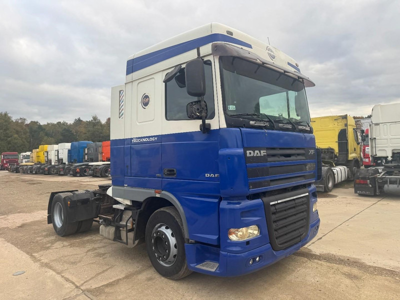 DAF 105 XF 460 Space Cab (GOOD CONDITION / BON ETAT) - Cabeza tractora: foto 3 DAF 105 XF 460 Space Cab (GOOD CONDITION / BON ETAT) - Cabeza tractora: foto 3