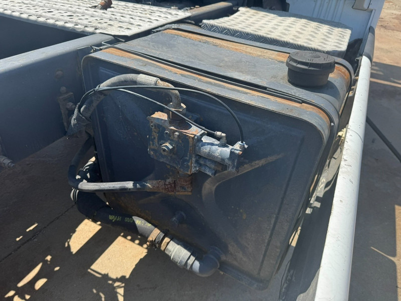Cabeza tractora Scania R 420 Topline (PTO / MANUAL GEARBOX / BOITE MANUELLE / HYDRAULIC): foto 15
