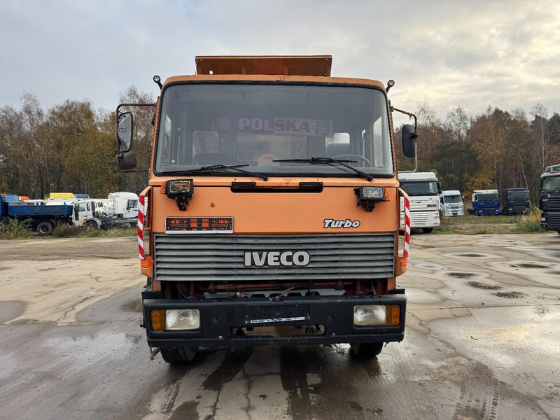 Iveco Turbostar 190 - 30 (BIG AXLE & STEEL SUSPENSION / GRAND PONT & LAMES / 6 CYLINDER WITH RADIATOR) - Camión volquete: foto 2 Iveco Turbostar 190 - 30 (BIG AXLE & STEEL SUSPENSION / GRAND PONT & LAMES / 6 CYLINDER WITH RADIATOR) - Camión volquete: foto 2