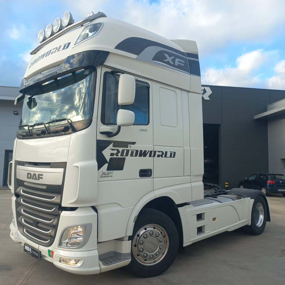 DAF 460 - Cabeza tractora: foto 3 DAF 460 - Cabeza tractora: foto 3