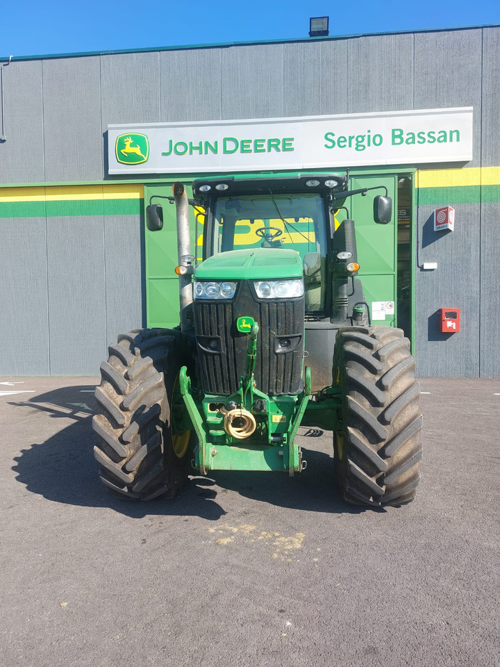JOHN DEERE 7230 R - Tractor: foto 3 JOHN DEERE 7230 R - Tractor: foto 3