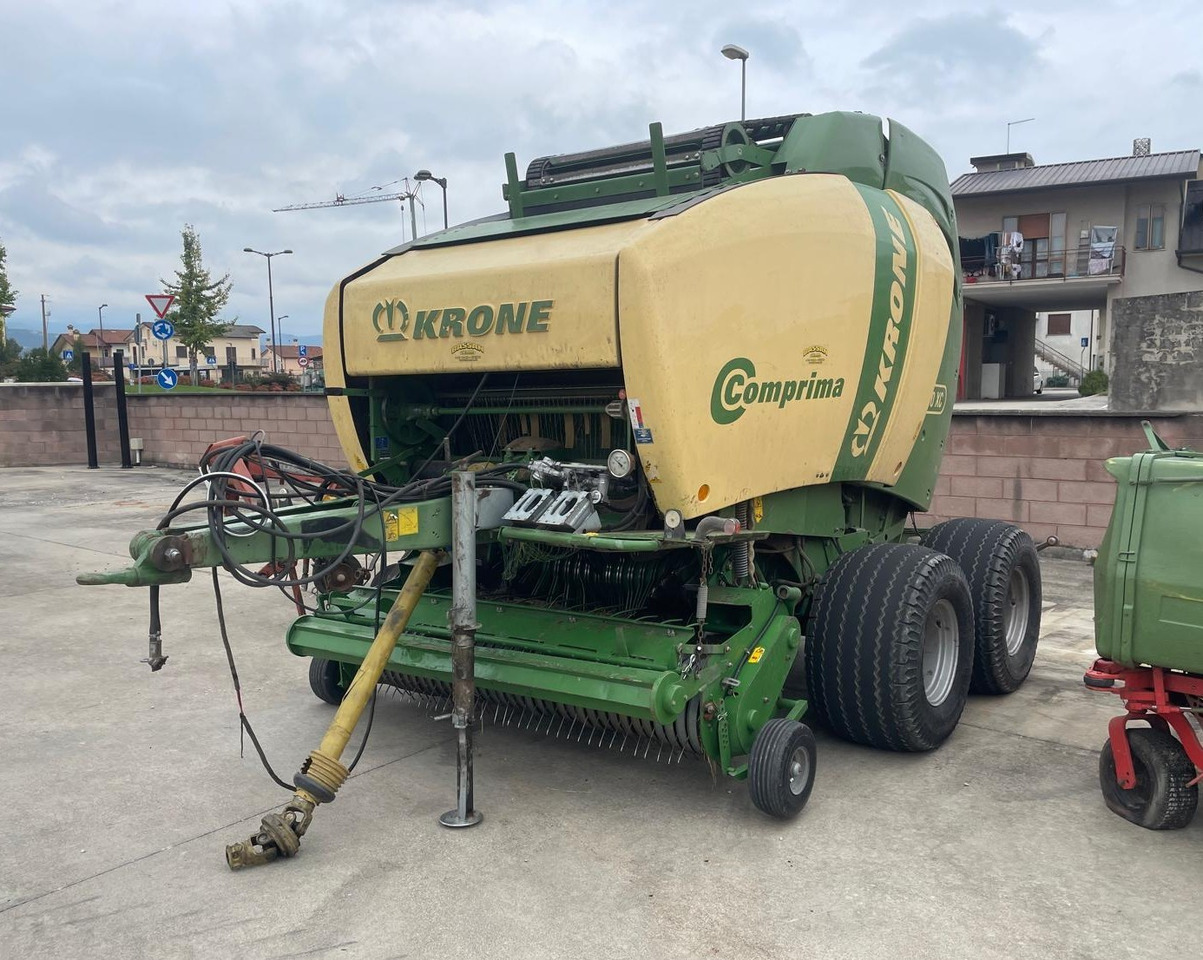 KRONE ROTOPRESSA V 180 XC - Rotoempacadora: foto 1 KRONE ROTOPRESSA V 180 XC - Rotoempacadora: foto 1