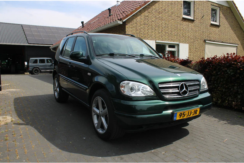 Mercedes-Benz M-Klasse ML 320 - SUV/ Todoterreno: foto 1 Mercedes-Benz M-Klasse ML 320 - SUV/ Todoterreno: foto 1
