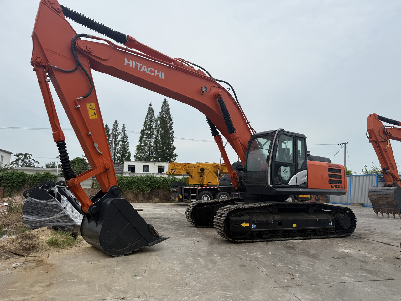 Hitachi Used Hitachi 350-5g Excavator - Excavadora de cadenas: foto 2 Hitachi Used Hitachi 350-5g Excavator - Excavadora de cadenas: foto 2