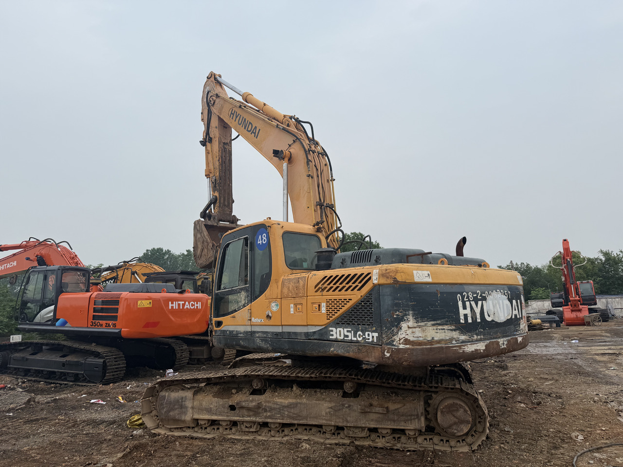 Excavadora de cadenas Hyundai used Hyundai 305-9t: foto 11