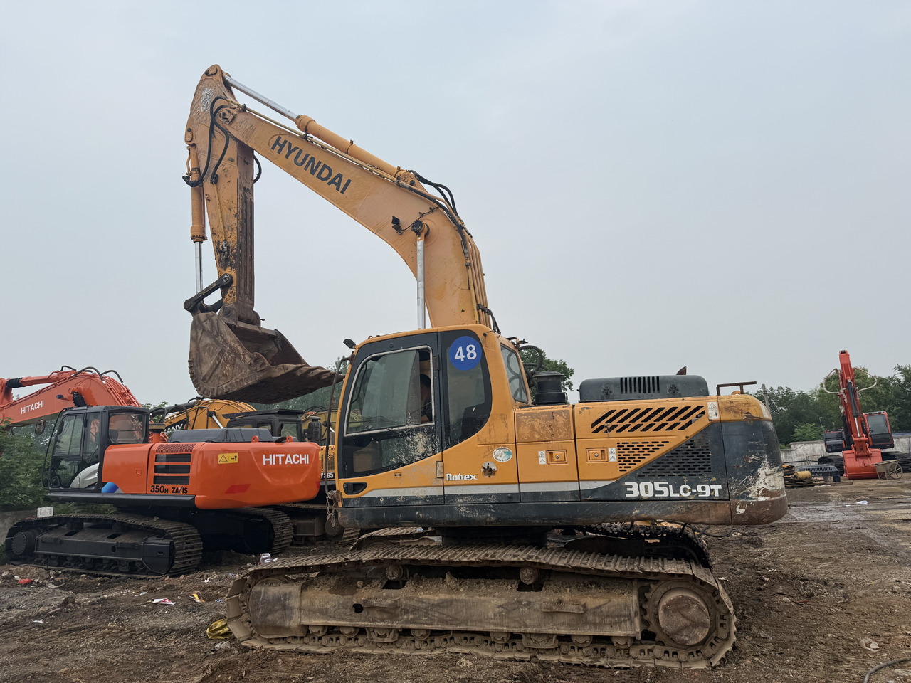 Excavadora de cadenas Hyundai used Hyundai 305-9t: foto 7