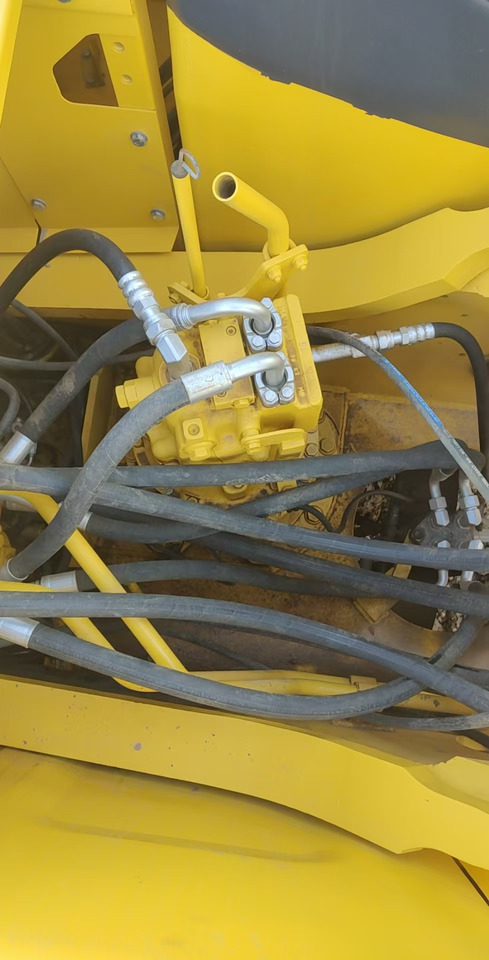 Maquinaria de construcción Komatsu 300-7: foto 9 Maquinaria de construcción Komatsu 300-7: foto 9