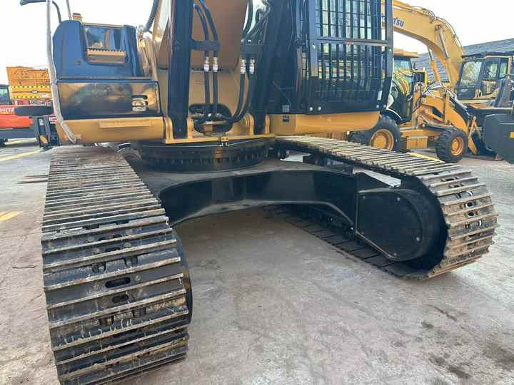 ON SALE Construction Machinery Used Excavator CAT336 in Hefei Used Caterpillar CAT336 Excavator MADE in JAPAN - Excavadora: foto 3 ON SALE Construction Machinery Used Excavator CAT336 in Hefei Used Caterpillar CAT336 Excavator MADE in JAPAN - Excavadora: foto 3