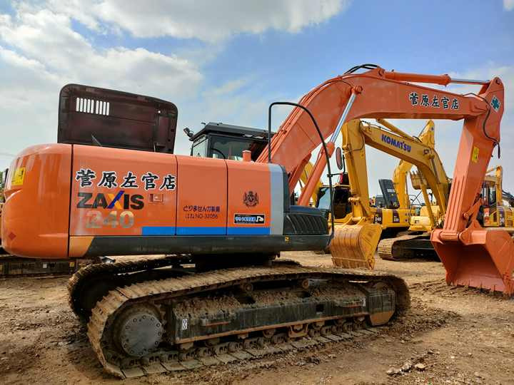 Original Japan Hitachi ZX240 Excavator Hitachi Excavator in Low Price for Hot Sale - Excavadora de cadenas: foto 3 Original Japan Hitachi ZX240 Excavator Hitachi Excavator in Low Price for Hot Sale - Excavadora de cadenas: foto 3