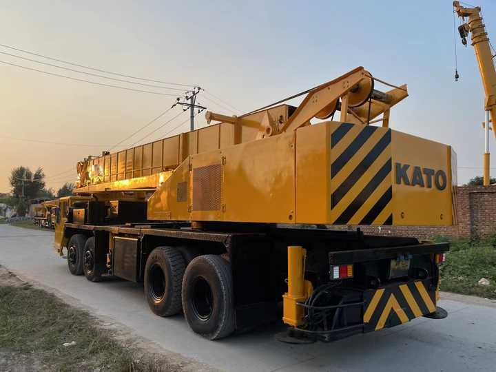 Used Heavy Construction Equipment kato 50 Tons Second Hand Mobile Crane Used Machine Hot Sale - Autogrúa: foto 2 Used Heavy Construction Equipment kato 50 Tons Second Hand Mobile Crane Used Machine Hot Sale - Autogrúa: foto 2