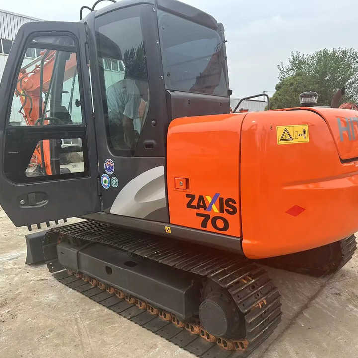 Used Hitachi Excavator ZX70 7ton Japan Import Second Hand Small Crawler ZX70 Excavator for Sale - Excavadora de cadenas: foto 2 Used Hitachi Excavator ZX70 7ton Japan Import Second Hand Small Crawler ZX70 Excavator for Sale - Excavadora de cadenas: foto 2