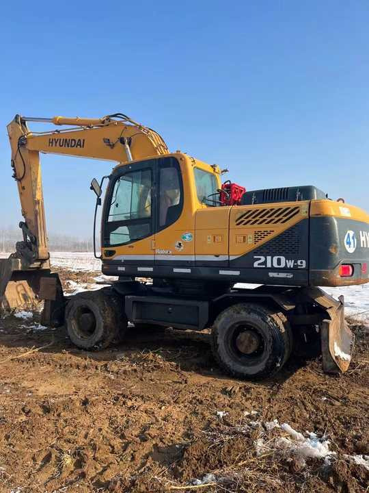 Used Korea Brand Original hyundai 210w-9 Wheel Excavator for Sale Used hyundai Wheel Excavator - Excavadora de cadenas: foto 5 Used Korea Brand Original hyundai 210w-9 Wheel Excavator for Sale Used hyundai Wheel Excavator - Excavadora de cadenas: foto 5