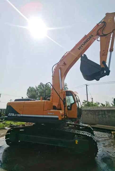 Used Machines Doosan Dx220-9 for Sale ,original Excavator for Sale - Excavadora: foto 5 Used Machines Doosan Dx220-9 for Sale ,original Excavator for Sale - Excavadora: foto 5